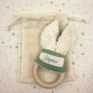 Hochet lapin en coton bio et bois
